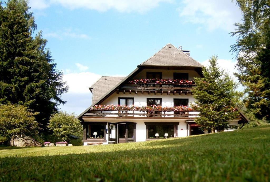 Gaestehaus Behabuehl Фельдберг Экстерьер фото